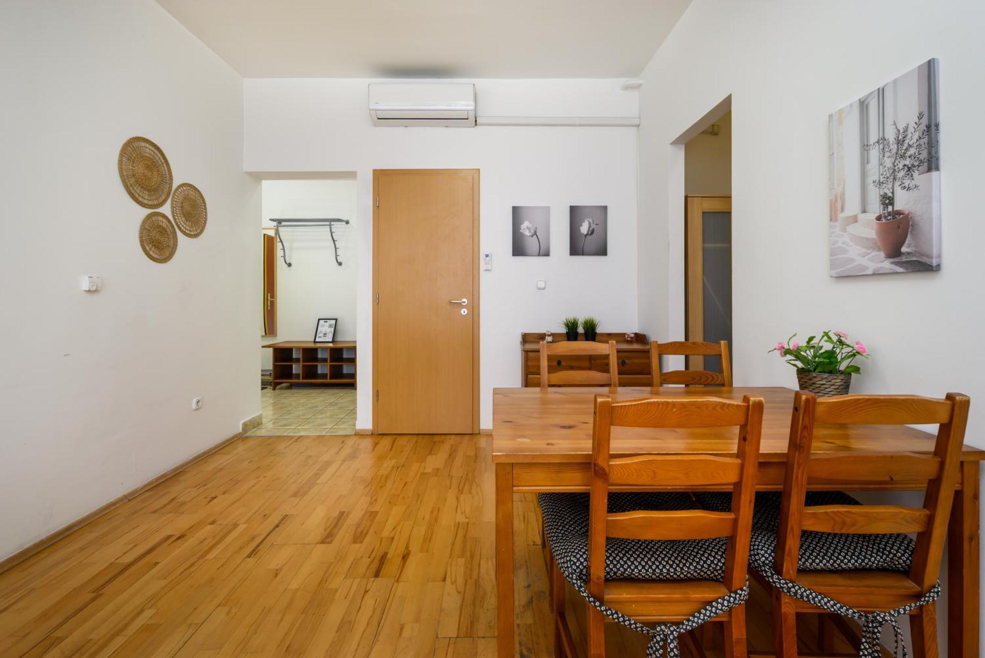 Basilica Apartment In Heart Of City Budapest Exteriör bild